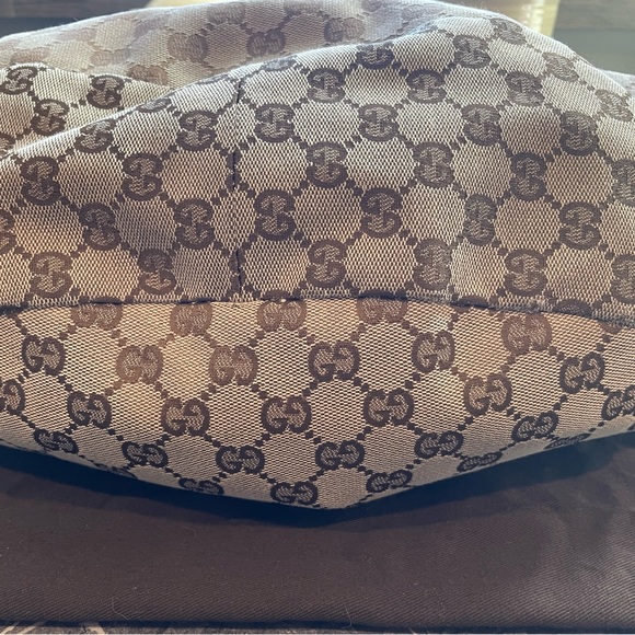 Gucci Medium Canvas Abbey Purse - Picture 6 of 16